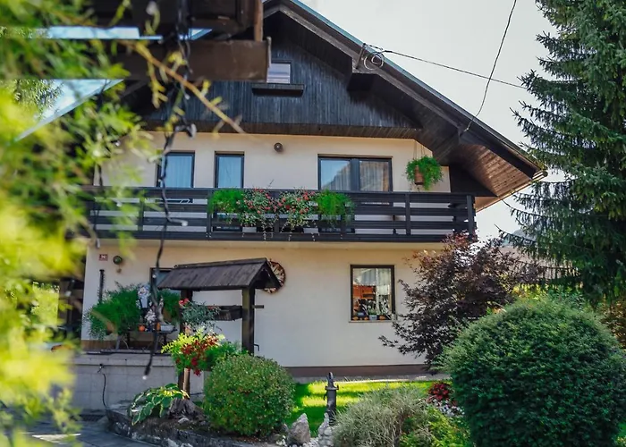 Apartma Borovc * Mojstrana